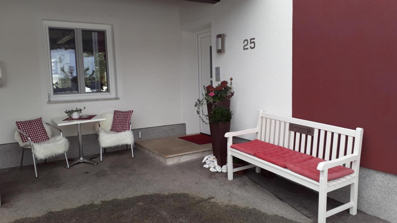 Gaestehaus Walpurga Russbach am Pass Gschuett Exterior photo